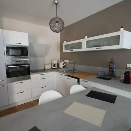 D5 - La Montille Apartment *